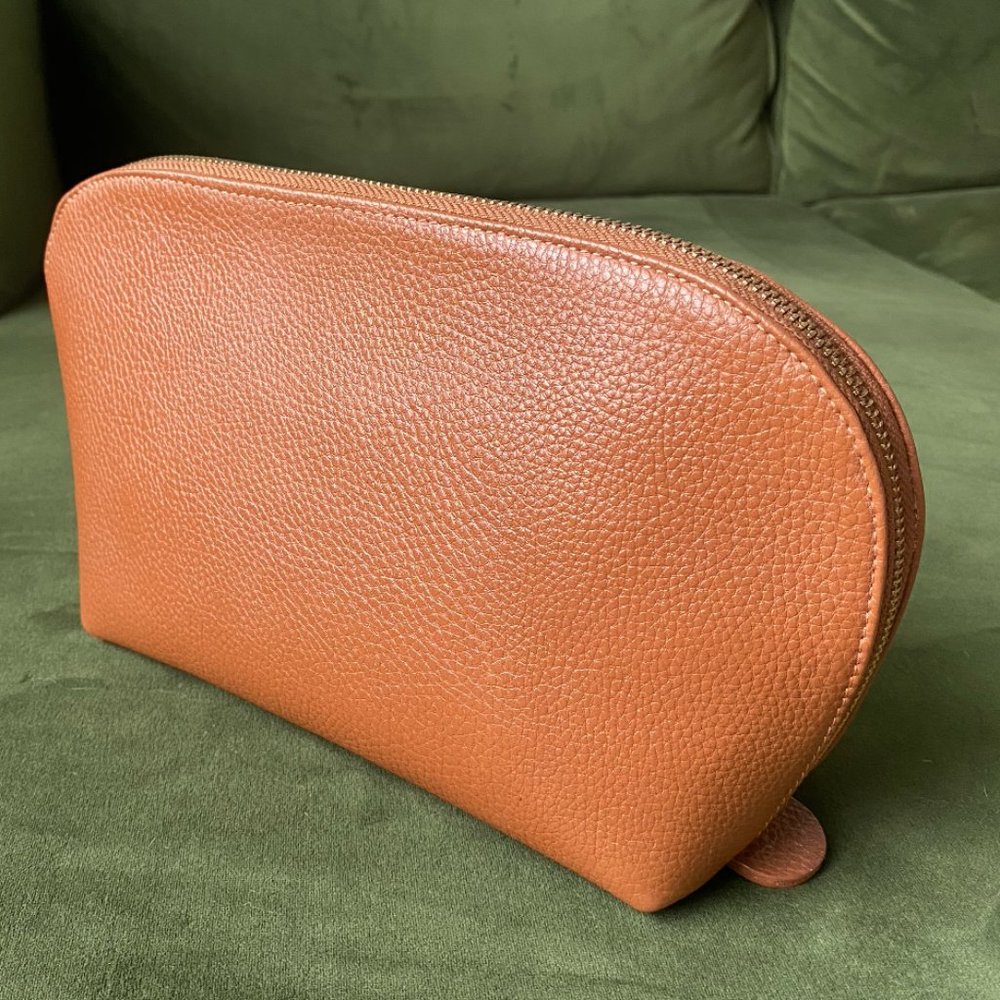 Cuyana Leather Travel Case - Large